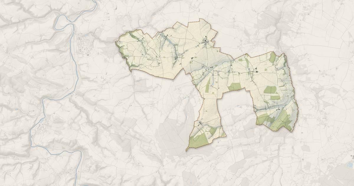 Portrait cartographique de Cesny-les-Sources : relief, eau, forêts, bâti et voies, calculés à partir des données de l'IGN