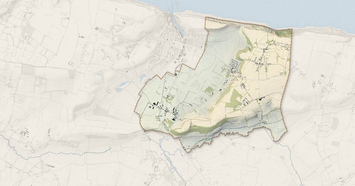 Portrait cartographique de Commes : relief, eau, forêts, bâti et voies, calculés à partir des données de l'IGN