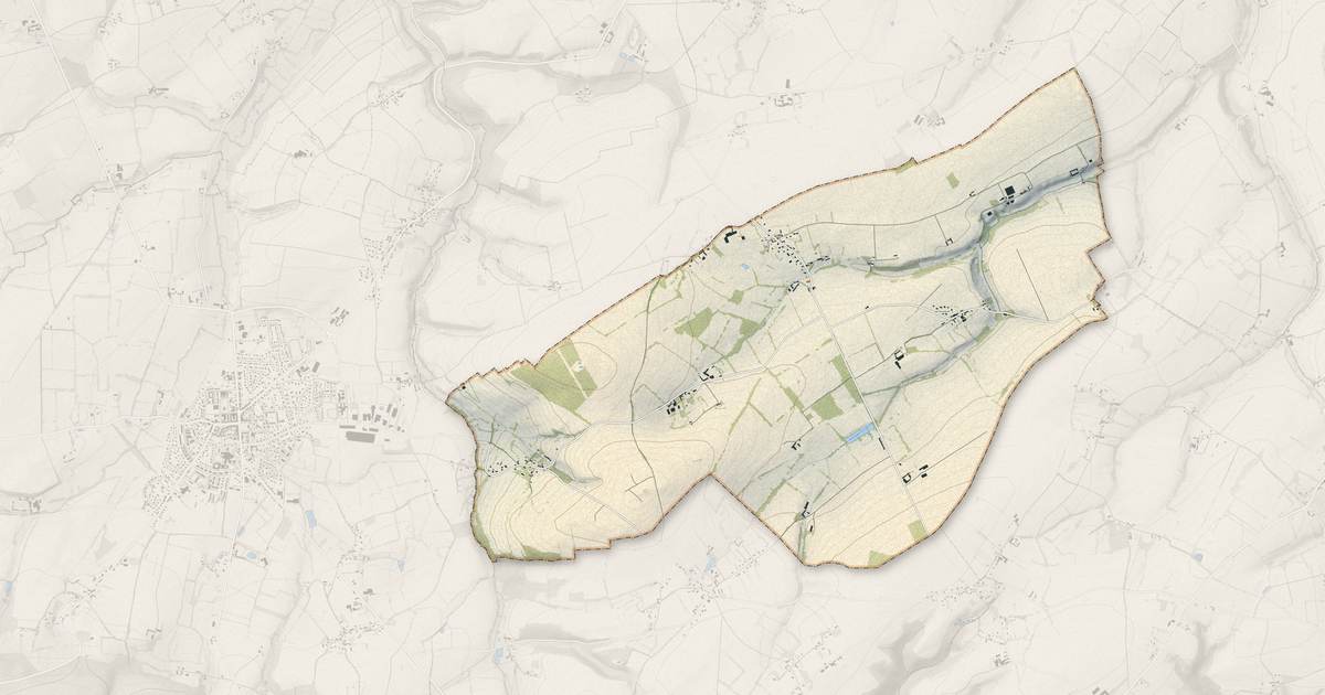 Portrait cartographique de Courvaudon : relief, eau, forêts, bâti et voies, calculés à partir des données de l'IGN