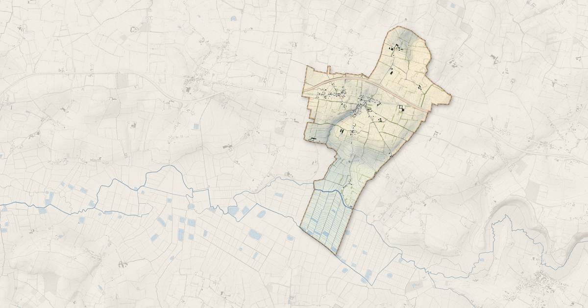 Portrait cartographique de Longueville : relief, eau, forêts, bâti et voies, calculés à partir des données de l'IGN