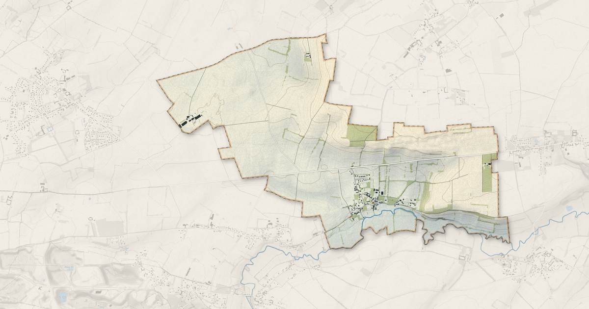 Portrait cartographique de Le Manoir : relief, eau, forêts, bâti et voies, calculés à partir des données de l'IGN
