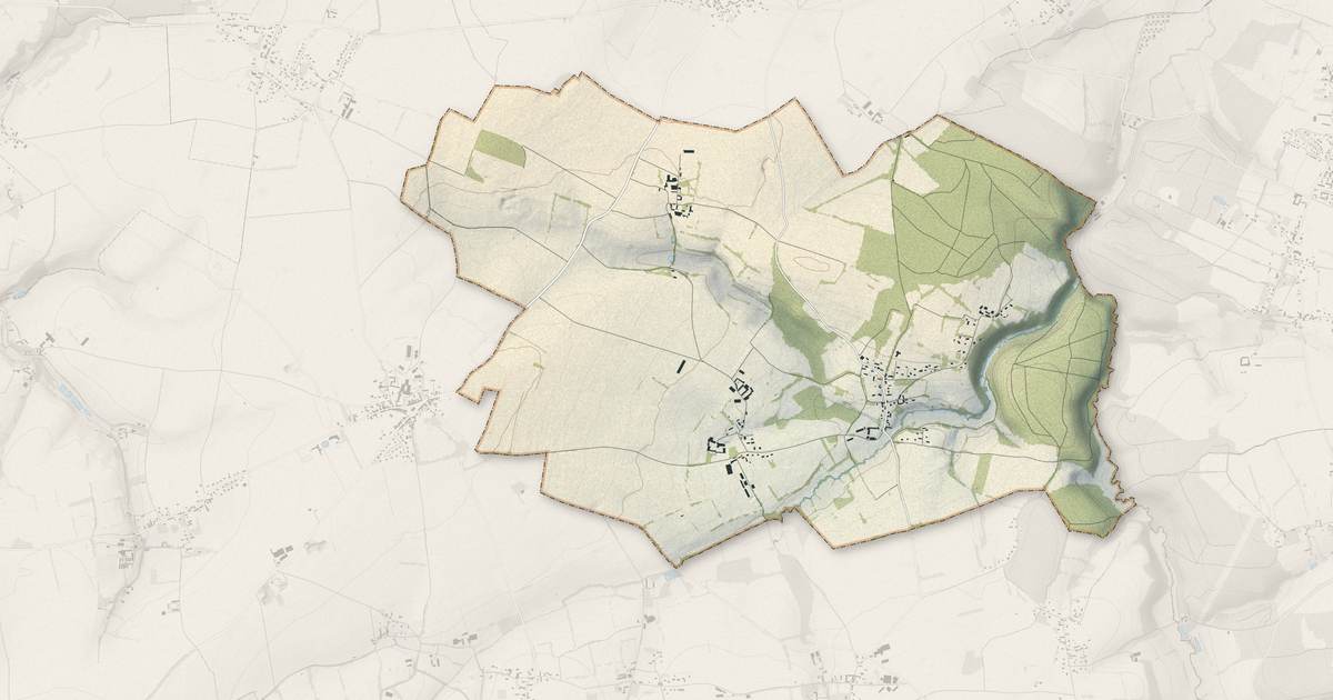 Portrait cartographique de Moulines : relief, eau, forêts, bâti et voies, calculés à partir des données de l'IGN
