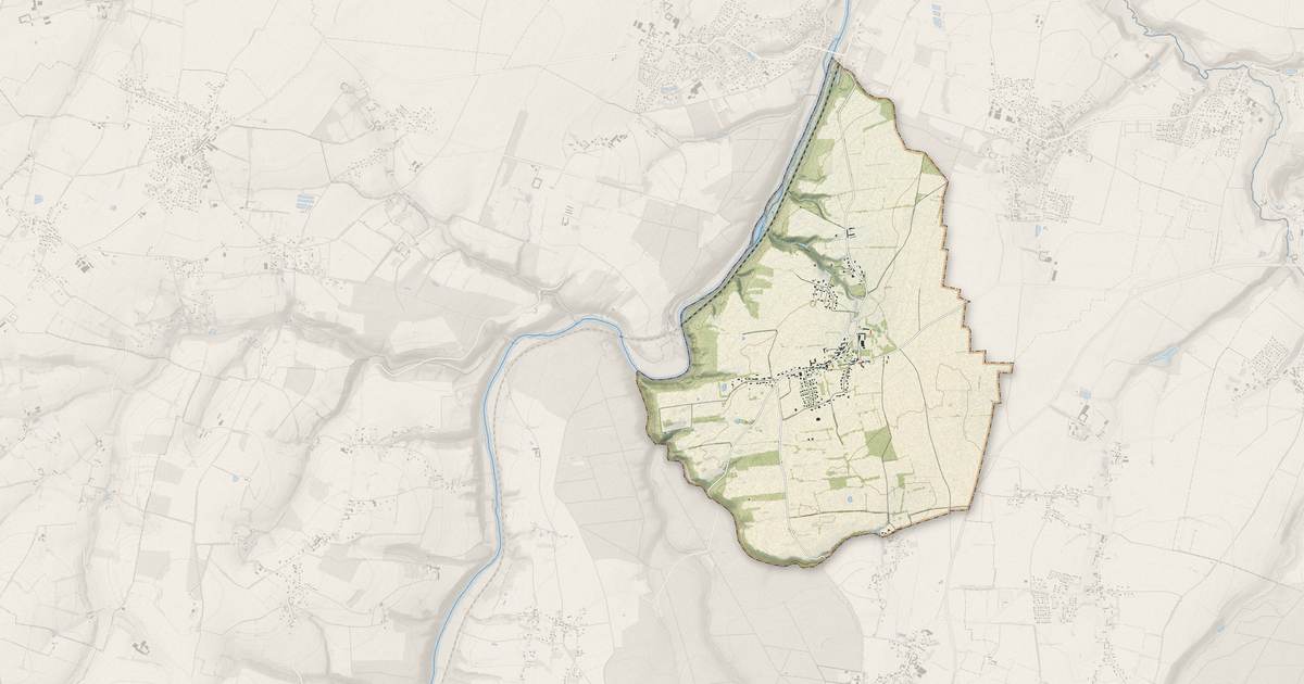Portrait cartographique de Mutrécy : relief, eau, forêts, bâti et voies, calculés à partir des données de l'IGN