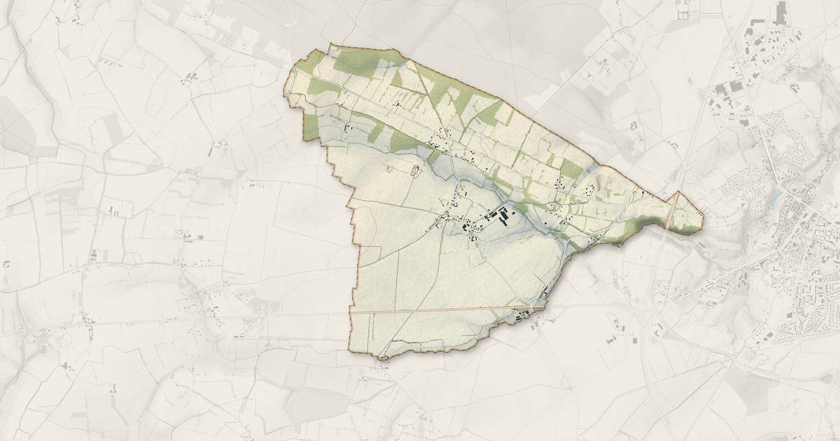 Portrait cartographique de Noron-l'Abbaye : relief, eau, forêts, bâti et voies, calculés à partir des données de l'IGN