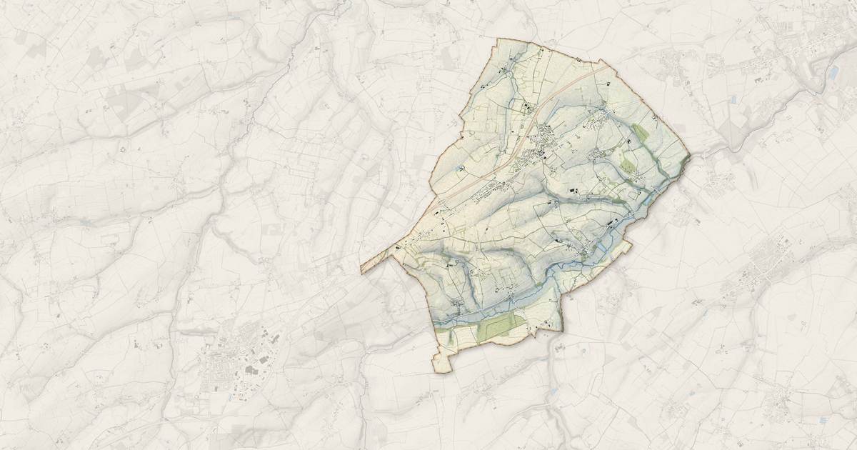 Portrait cartographique de Val d'Arry : relief, eau, forêts, bâti et voies, calculés à partir des données de l'IGN