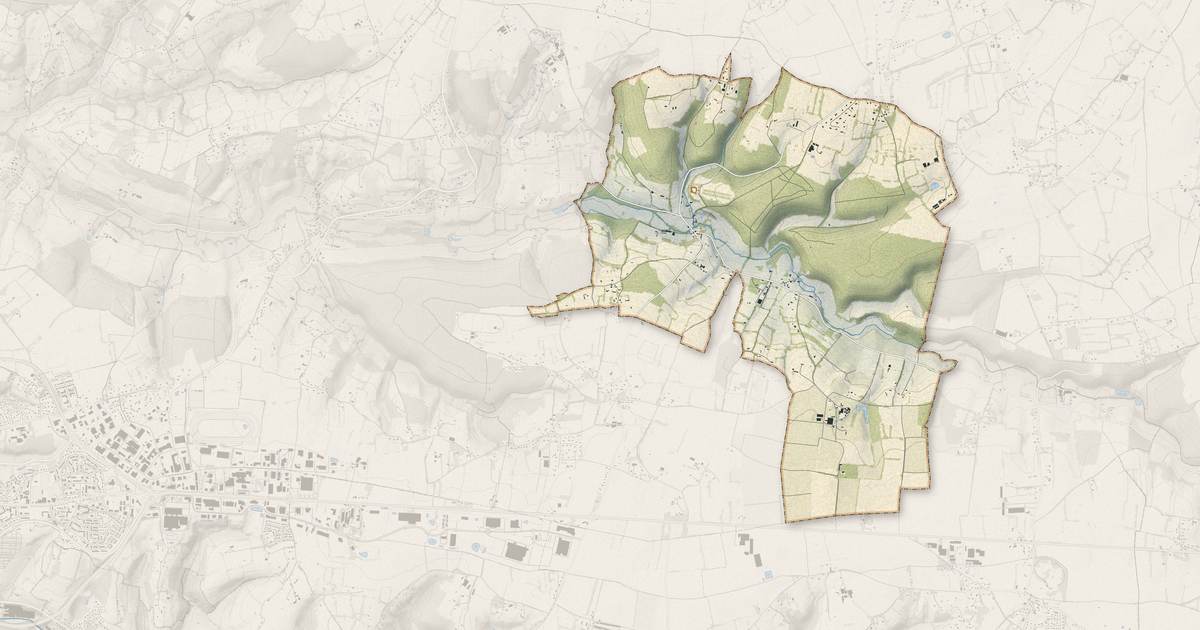 Portrait cartographique de Ouilly-du-Houley : relief, eau, forêts, bâti et voies, calculés à partir des données de l'IGN