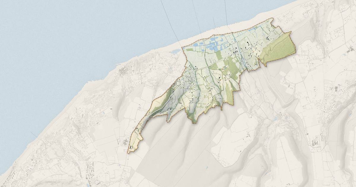 Portrait cartographique de Pennedepie : relief, eau, forêts, bâti et voies, calculés à partir des données de l'IGN