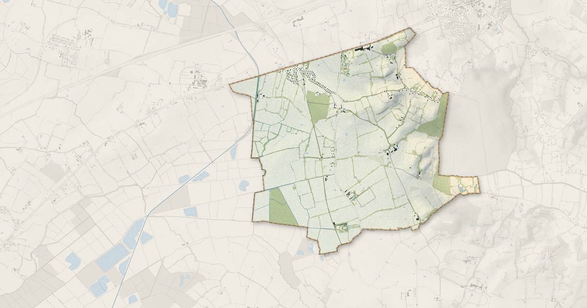 Portrait cartographique de Putot-en-Auge : relief, eau, forêts, bâti et voies, calculés à partir des données de l'IGN