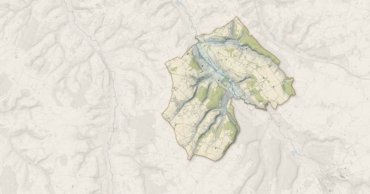 Portrait cartographique de Valorbiquet : relief, eau, forêts, bâti et voies, calculés à partir des données de l'IGN