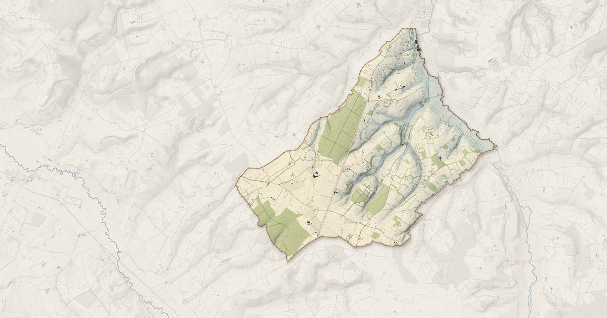 Portrait cartographique de Saint-Germain-de-Livet : relief, eau, forêts, bâti et voies, calculés à partir des données de l'IGN