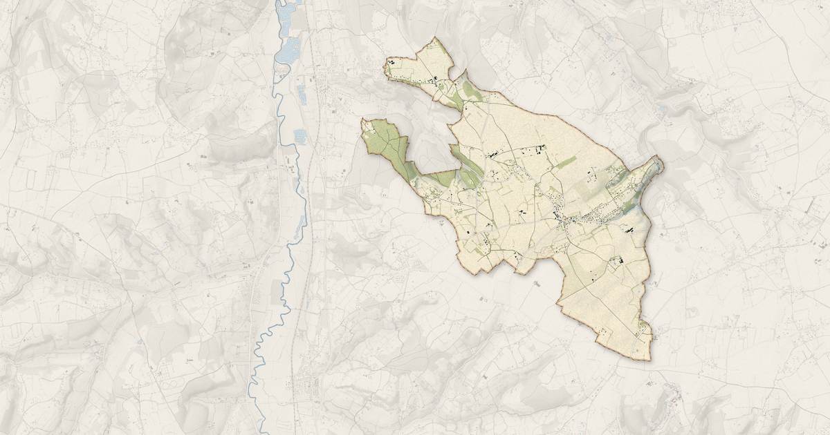 Portrait cartographique de Saint-Philbert-des-Champs : relief, eau, forêts, bâti et voies, calculés à partir des données de l'IGN