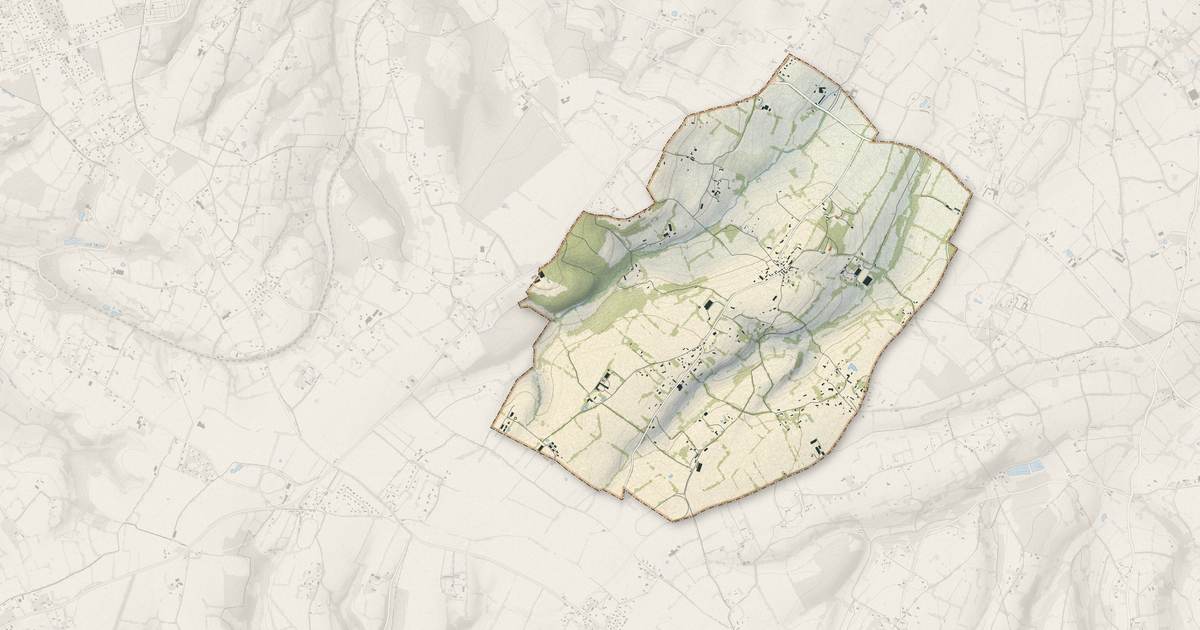 Portrait cartographique de Saint-Pierre-Azif : relief, eau, forêts, bâti et voies, calculés à partir des données de l'IGN