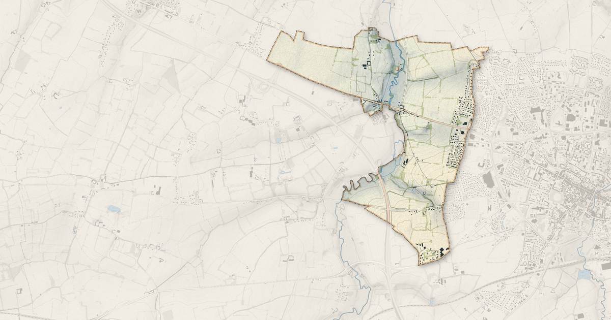 Portrait cartographique de Vaucelles : relief, eau, forêts, bâti et voies, calculés à partir des données de l'IGN