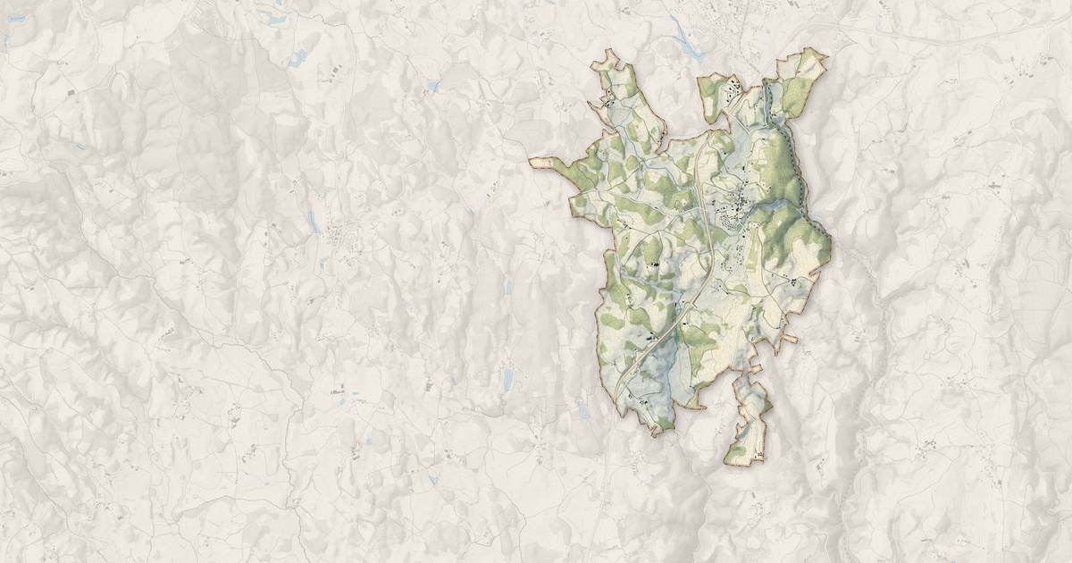 Portrait cartographique de Cayrols : relief, eau, forêts, bâti et voies, calculés à partir des données de l'IGN