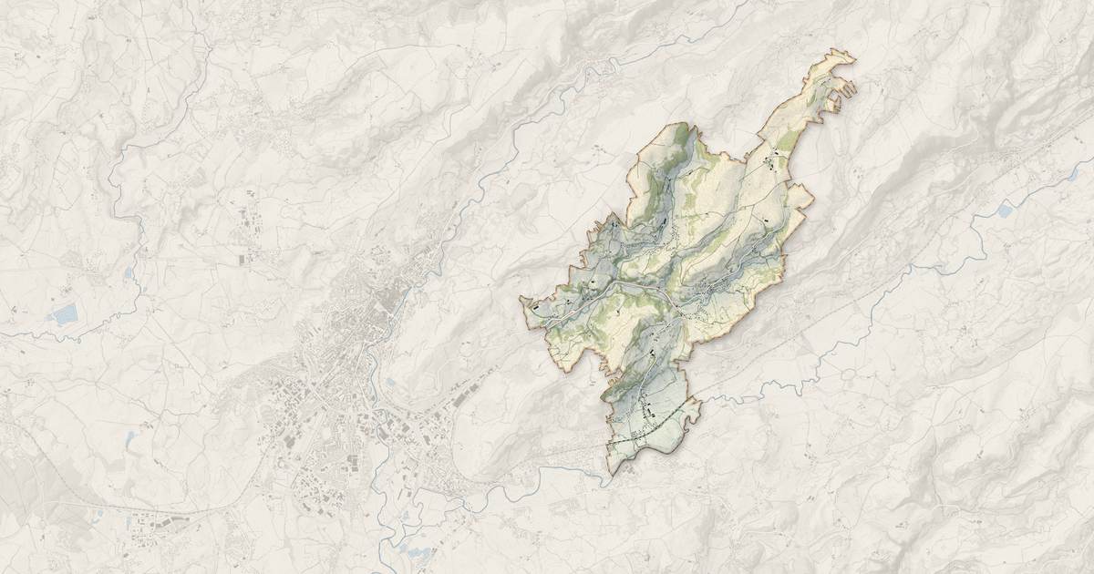 Portrait cartographique de Giou-de-Mamou : relief, eau, forêts, bâti et voies, calculés à partir des données de l'IGN