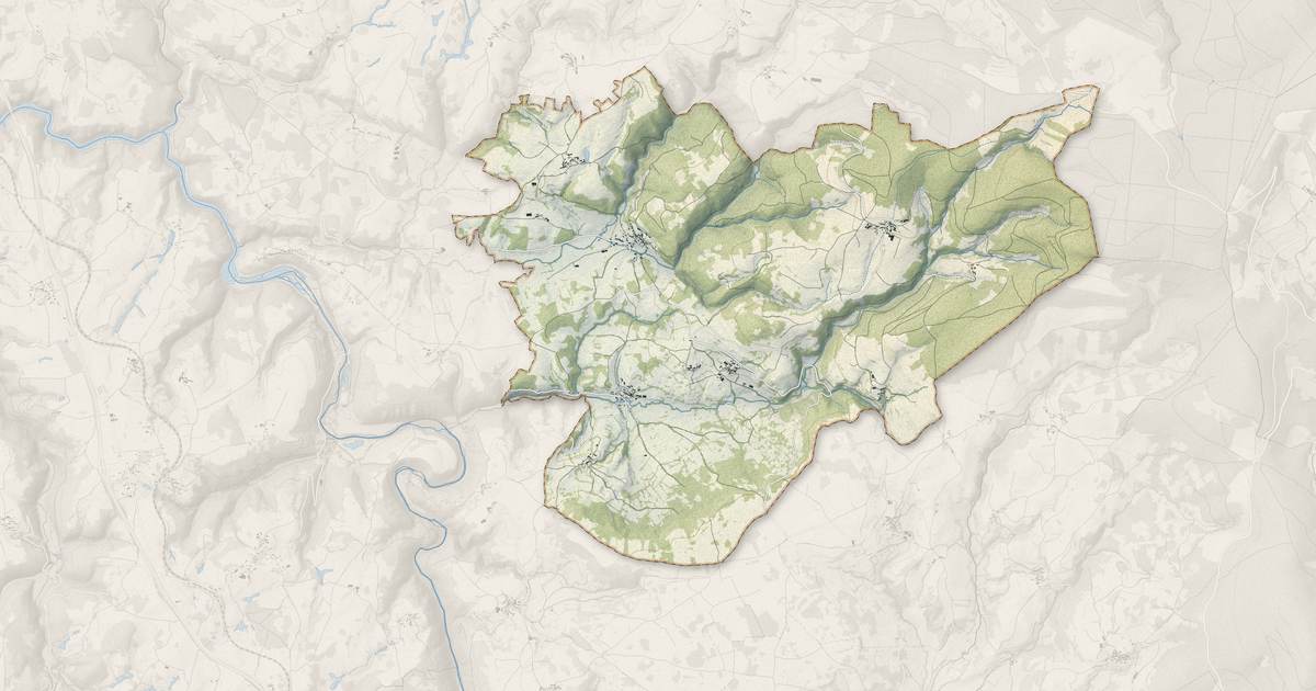 Portrait cartographique de Lorcières : relief, eau, forêts, bâti et voies, calculés à partir des données de l'IGN