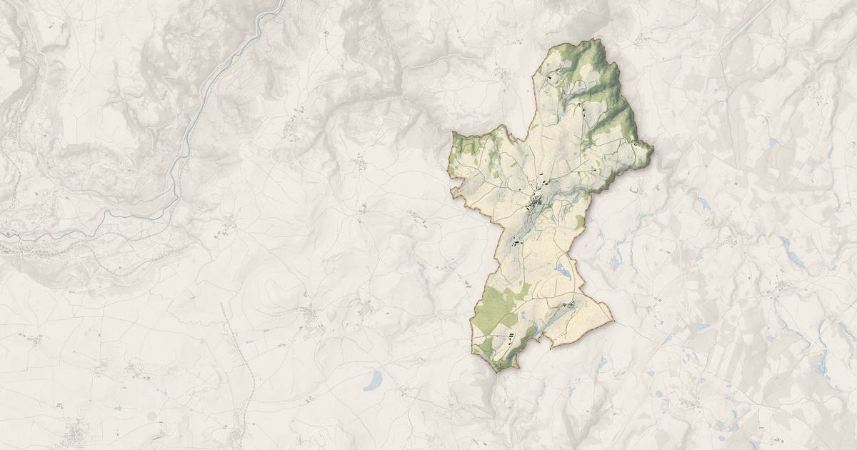 Portrait cartographique de Rézentières : relief, eau, forêts, bâti et voies, calculés à partir des données de l'IGN