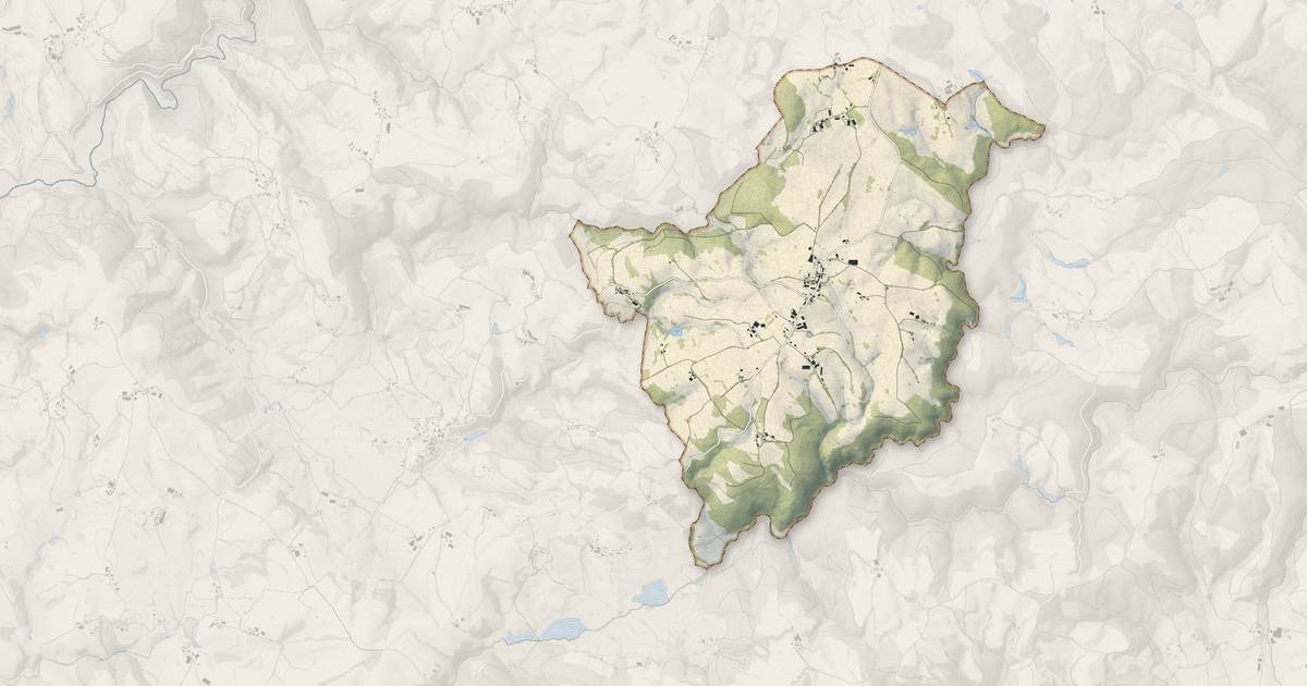 Portrait cartographique de Saint-Antoine : relief, eau, forêts, bâti et voies, calculés à partir des données de l'IGN
