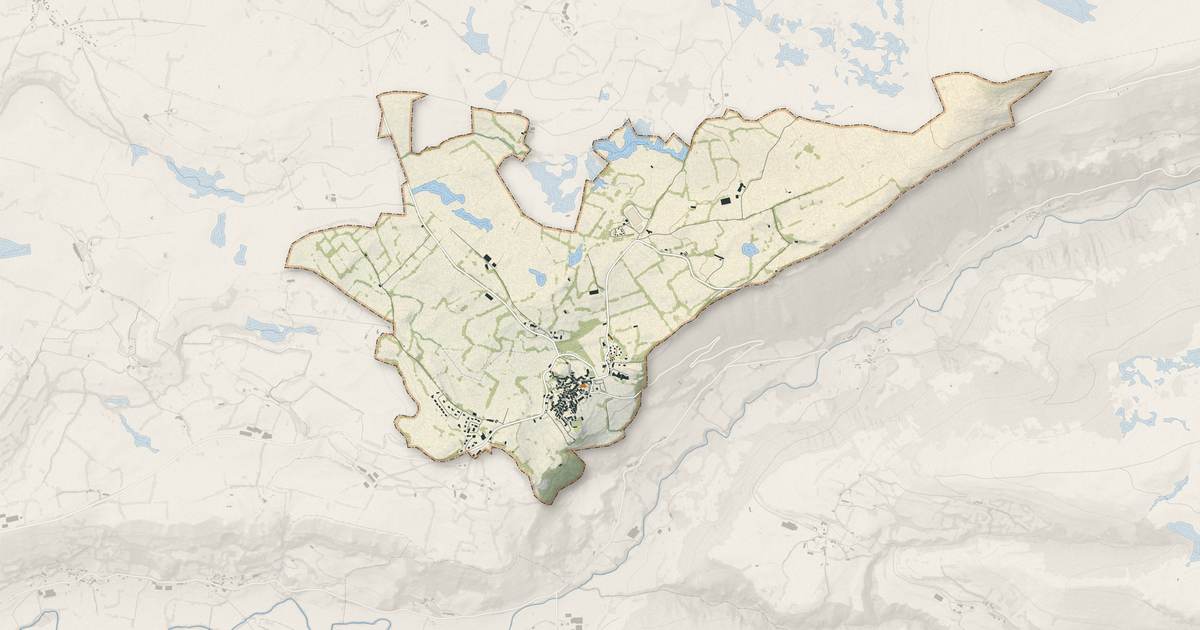 Portrait cartographique de Salers : relief, eau, forêts, bâti et voies, calculés à partir des données de l'IGN