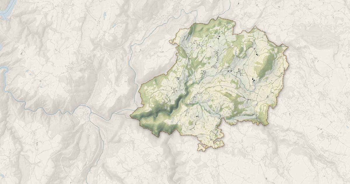 Portrait cartographique de Sauvat : relief, eau, forêts, bâti et voies, calculés à partir des données de l'IGN