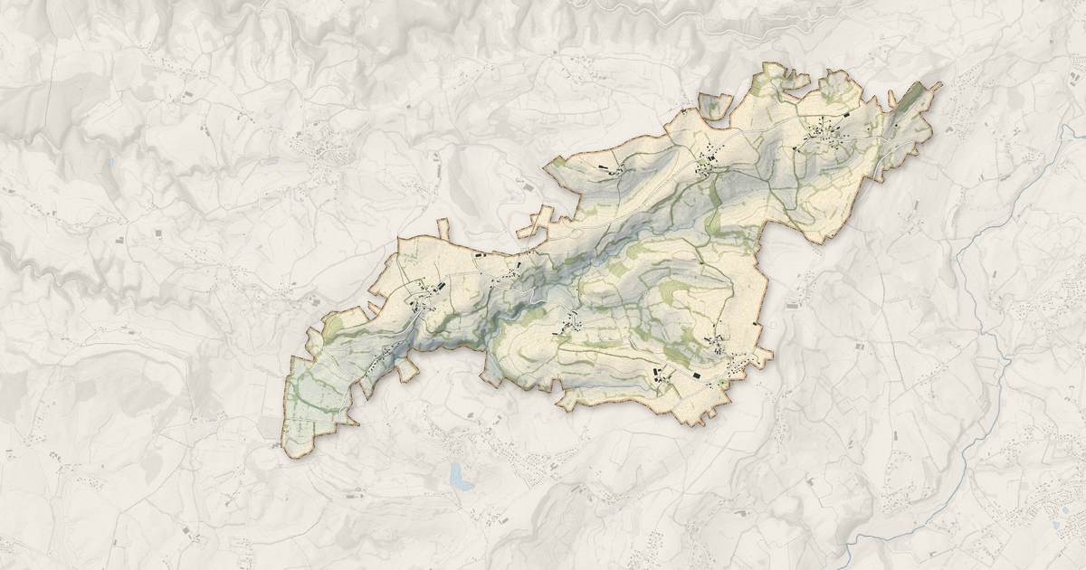 Portrait cartographique de Teissières-de-Cornet : relief, eau, forêts, bâti et voies, calculés à partir des données de l'IGN