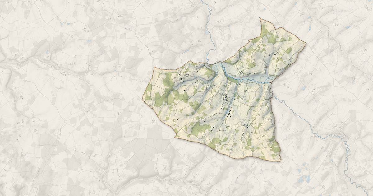 Portrait cartographique de Benest : relief, eau, forêts, bâti et voies, calculés à partir des données de l'IGN