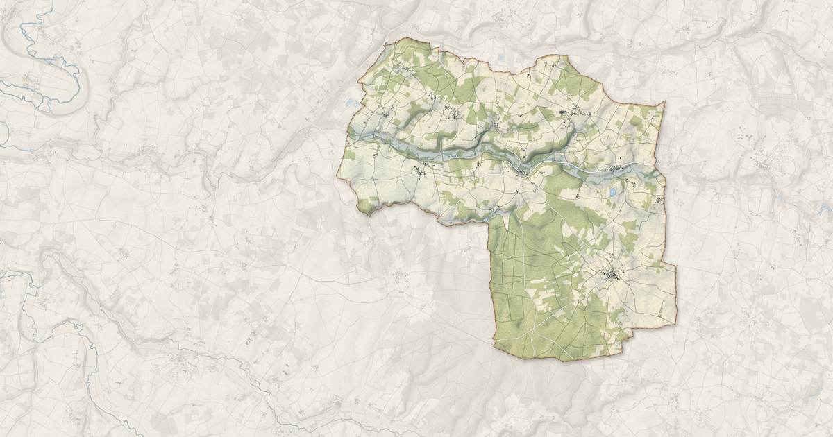 Portrait cartographique de Cellefrouin : relief, eau, forêts, bâti et voies, calculés à partir des données de l'IGN