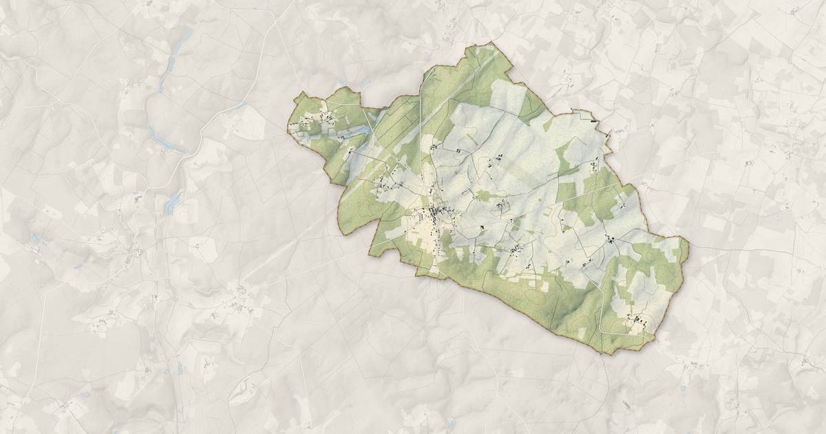 Portrait cartographique de Charras : relief, eau, forêts, bâti et voies, calculés à partir des données de l'IGN