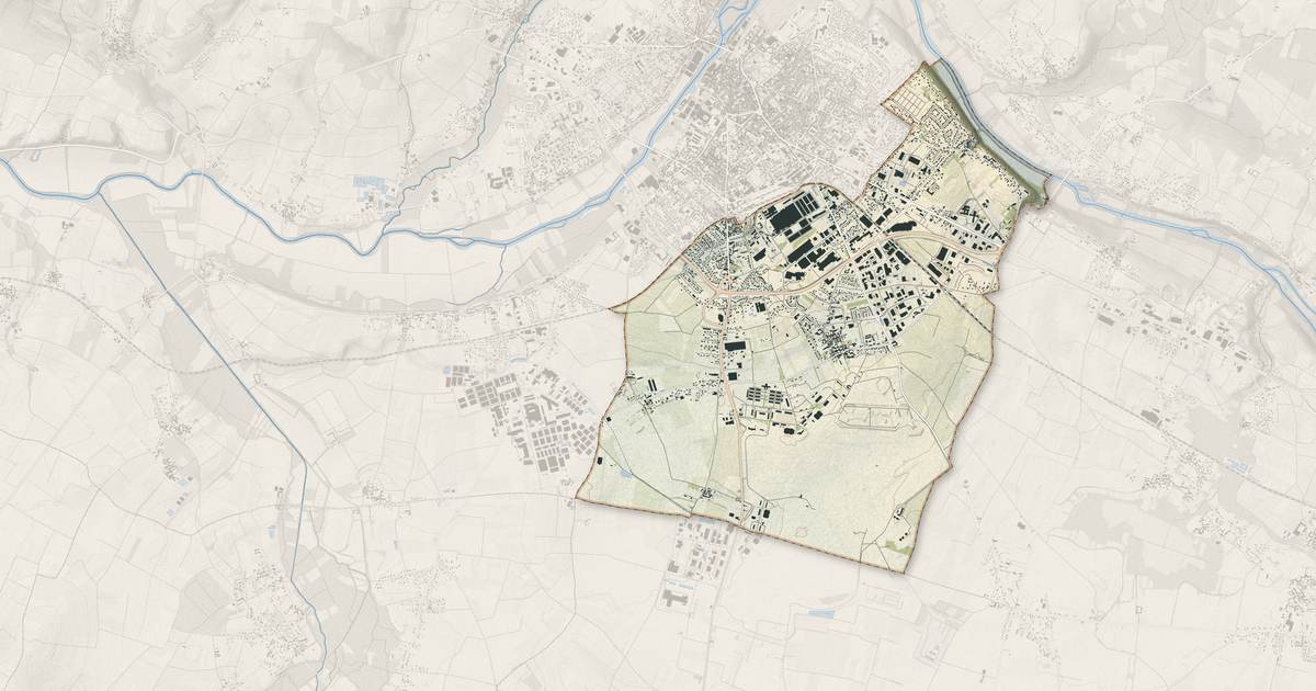 Portrait cartographique de Châteaubernard : relief, eau, forêts, bâti et voies, calculés à partir des données de l'IGN