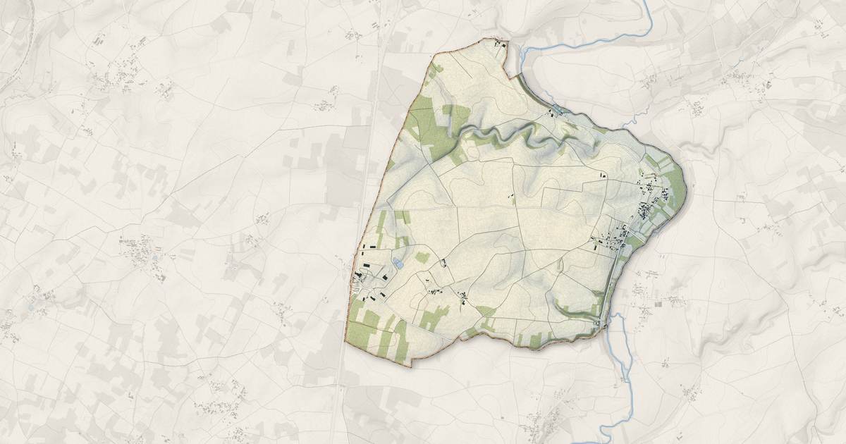 Portrait cartographique de Chenon : relief, eau, forêts, bâti et voies, calculés à partir des données de l'IGN