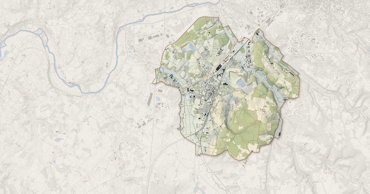 Portrait cartographique de La Couronne : relief, eau, forêts, bâti et voies, calculés à partir des données de l'IGN