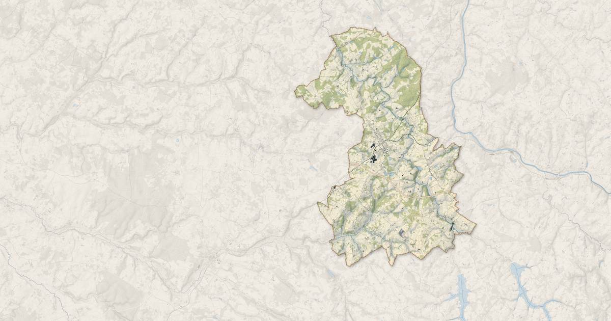 Portrait cartographique de Terres-de-Haute-Charente : relief, eau, forêts, bâti et voies, calculés à partir des données de l'IGN