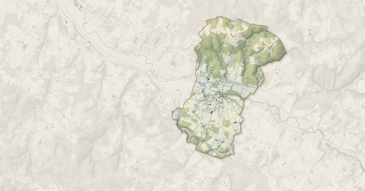 Portrait cartographique de Marthon : relief, eau, forêts, bâti et voies, calculés à partir des données de l'IGN