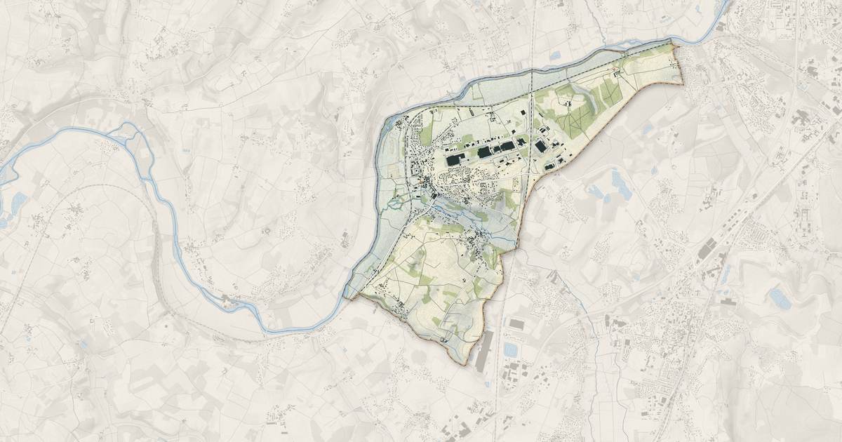 Portrait cartographique de Nersac : relief, eau, forêts, bâti et voies, calculés à partir des données de l'IGN