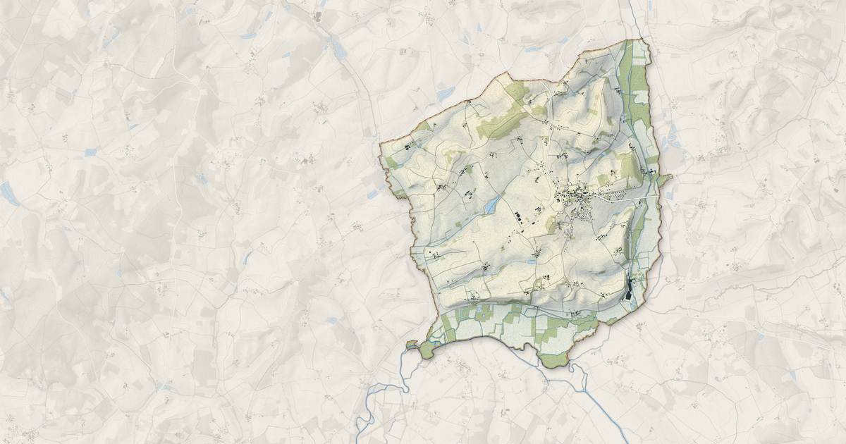 Portrait cartographique de Saint-Séverin : relief, eau, forêts, bâti et voies, calculés à partir des données de l'IGN