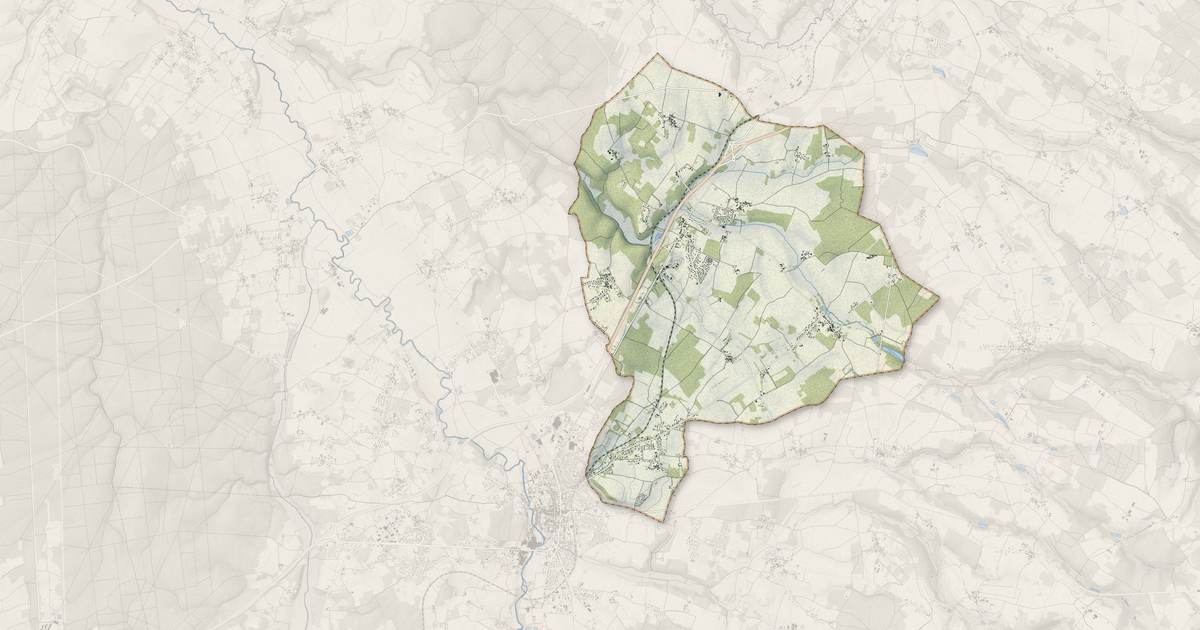 Portrait cartographique de Taponnat-Fleurignac : relief, eau, forêts, bâti et voies, calculés à partir des données de l'IGN