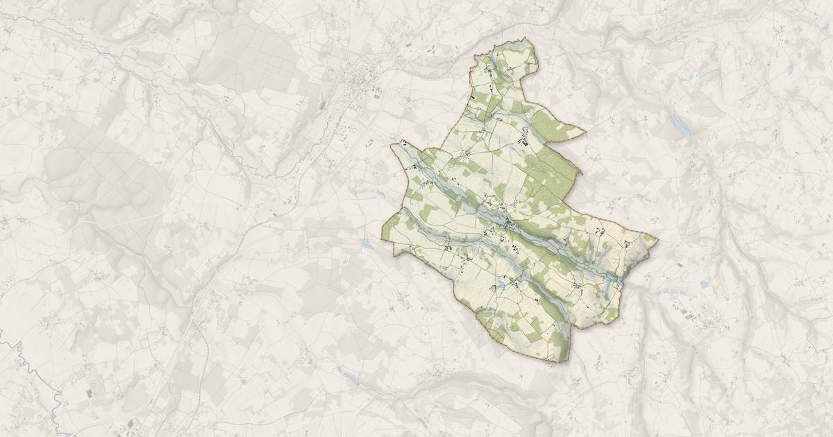 Portrait cartographique de Vitrac-Saint-Vincent : relief, eau, forêts, bâti et voies, calculés à partir des données de l'IGN