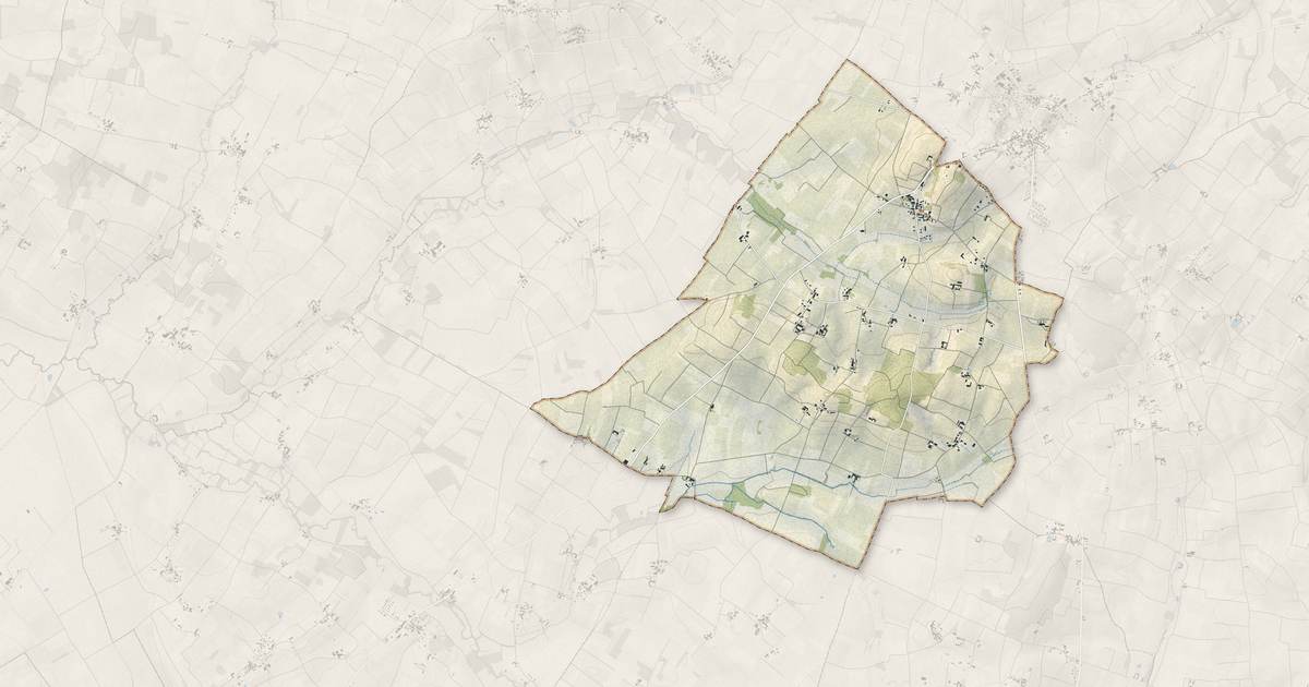 Portrait cartographique de Arthenac : relief, eau, forêts, bâti et voies, calculés à partir des données de l'IGN