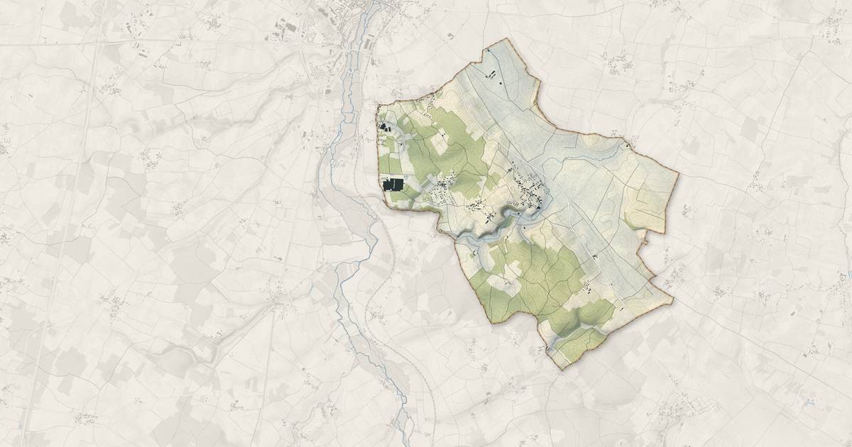 Portrait cartographique de Avy : relief, eau, forêts, bâti et voies, calculés à partir des données de l'IGN