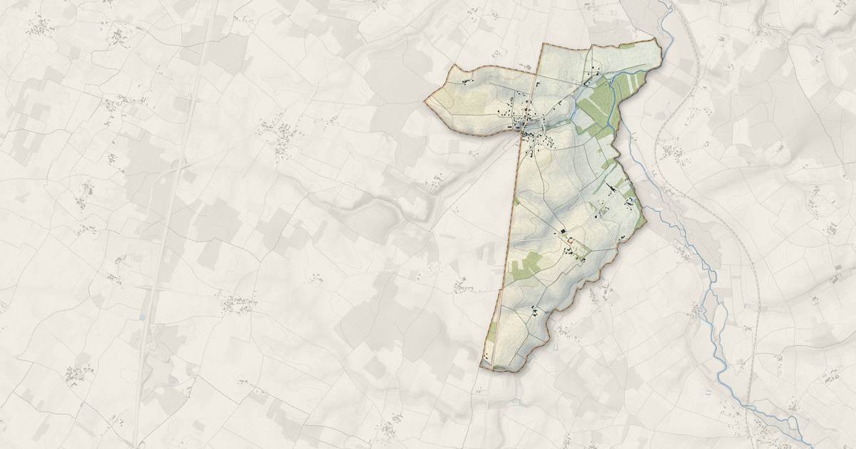 Portrait cartographique de Belluire : relief, eau, forêts, bâti et voies, calculés à partir des données de l'IGN