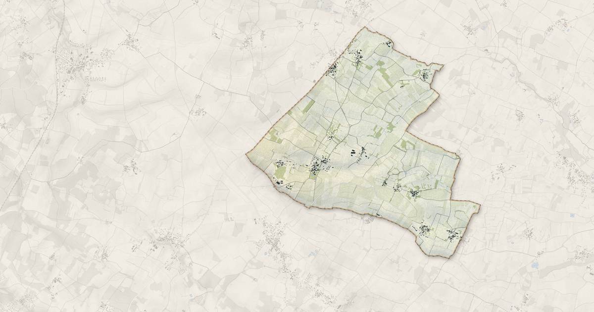 Portrait cartographique de Bercloux : relief, eau, forêts, bâti et voies, calculés à partir des données de l'IGN