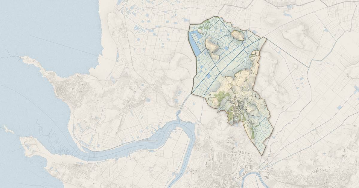 Portrait cartographique de Breuil-Magné : relief, eau, forêts, bâti et voies, calculés à partir des données de l'IGN