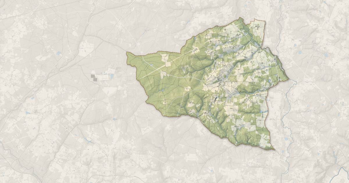 Portrait cartographique de Cercoux : relief, eau, forêts, bâti et voies, calculés à partir des données de l'IGN
