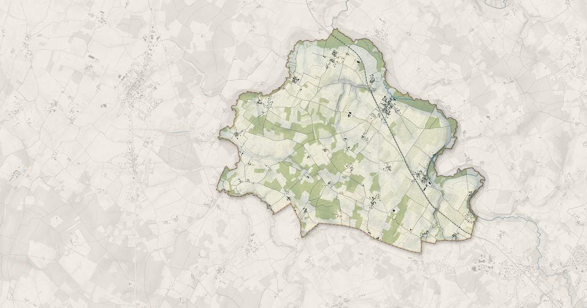 Portrait cartographique de Clion : relief, eau, forêts, bâti et voies, calculés à partir des données de l'IGN
