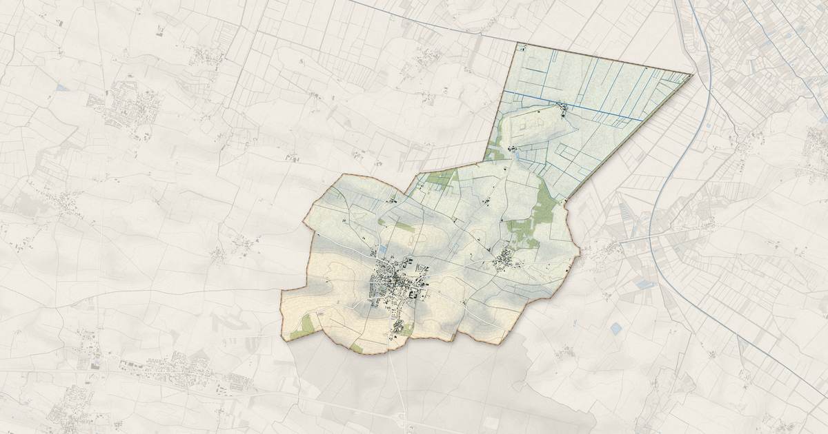 Portrait cartographique de Courçon : relief, eau, forêts, bâti et voies, calculés à partir des données de l'IGN