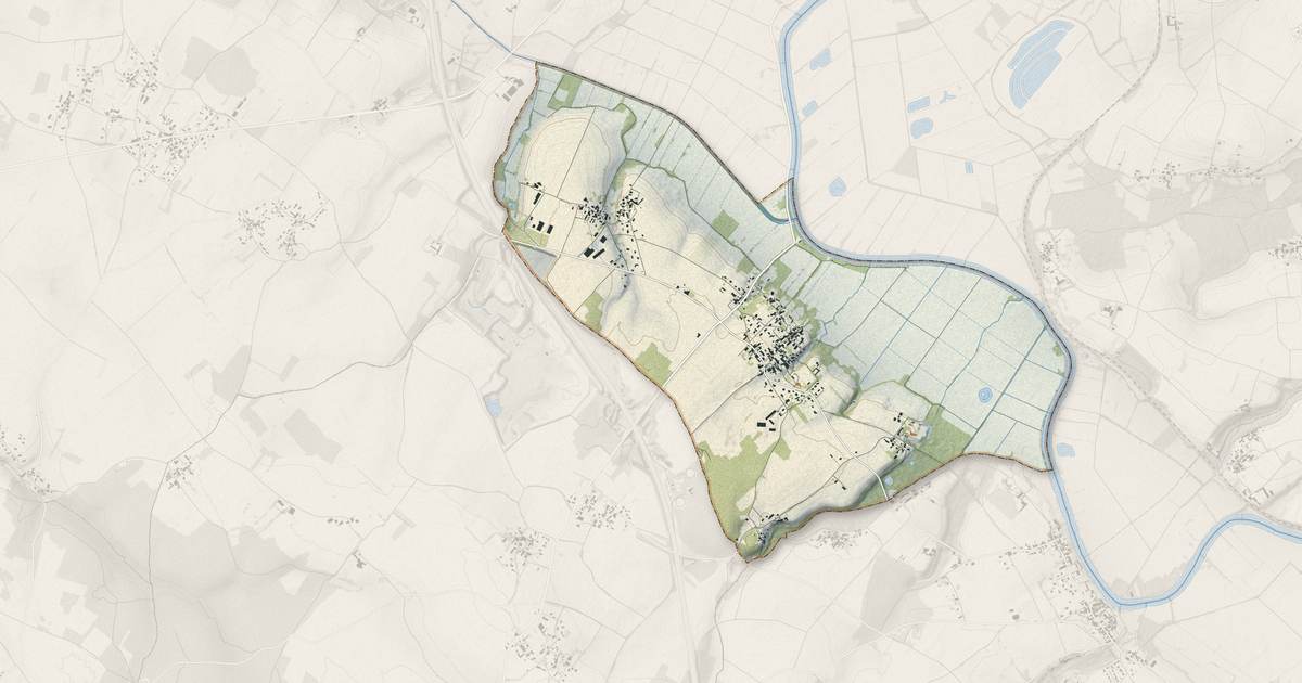 Portrait cartographique de Crazannes : relief, eau, forêts, bâti et voies, calculés à partir des données de l'IGN