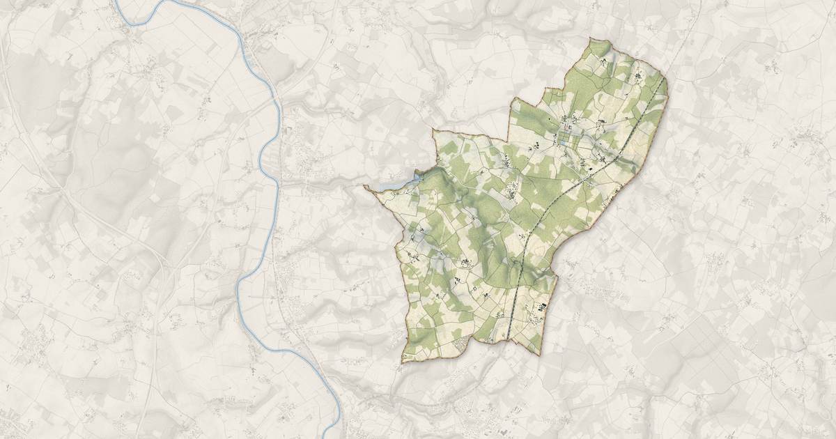 Portrait cartographique de Le Douhet : relief, eau, forêts, bâti et voies, calculés à partir des données de l'IGN