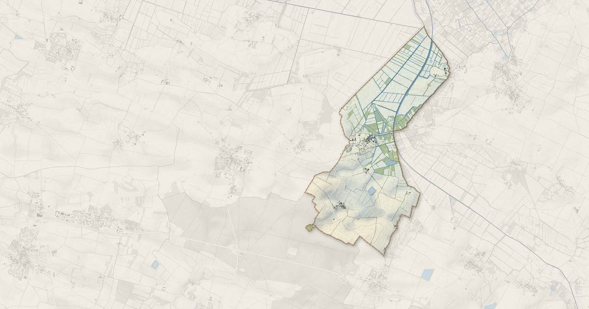 Portrait cartographique de La Grève-sur-Mignon : relief, eau, forêts, bâti et voies, calculés à partir des données de l'IGN