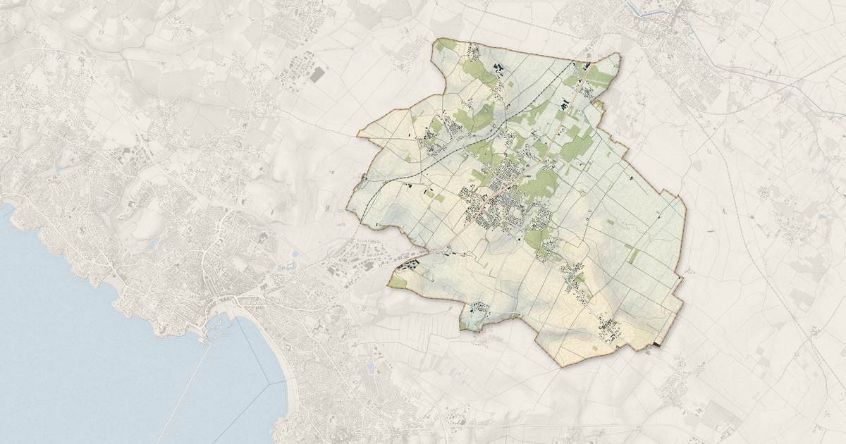 Portrait cartographique de Médis : relief, eau, forêts, bâti et voies, calculés à partir des données de l'IGN