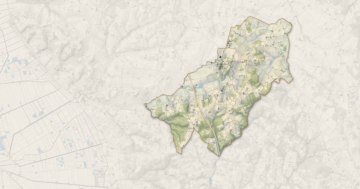 Portrait cartographique de Mirambeau : relief, eau, forêts, bâti et voies, calculés à partir des données de l'IGN